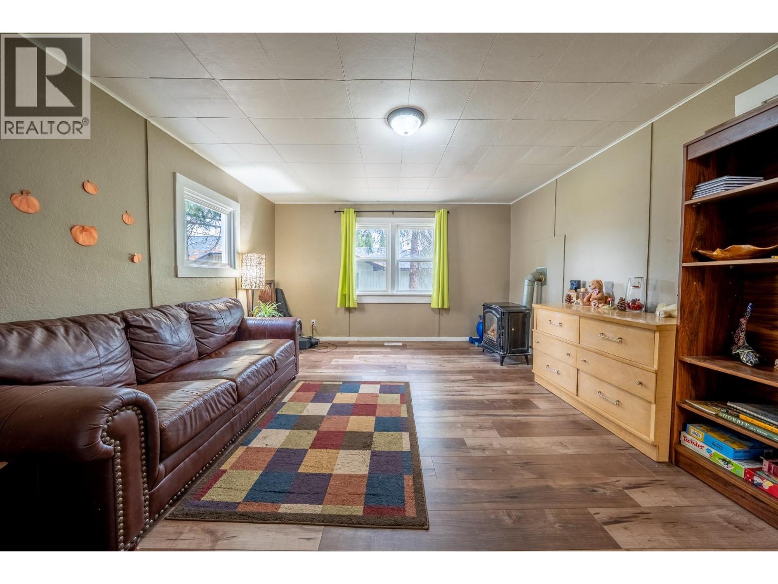 3190 Hall Frontage Road - 20