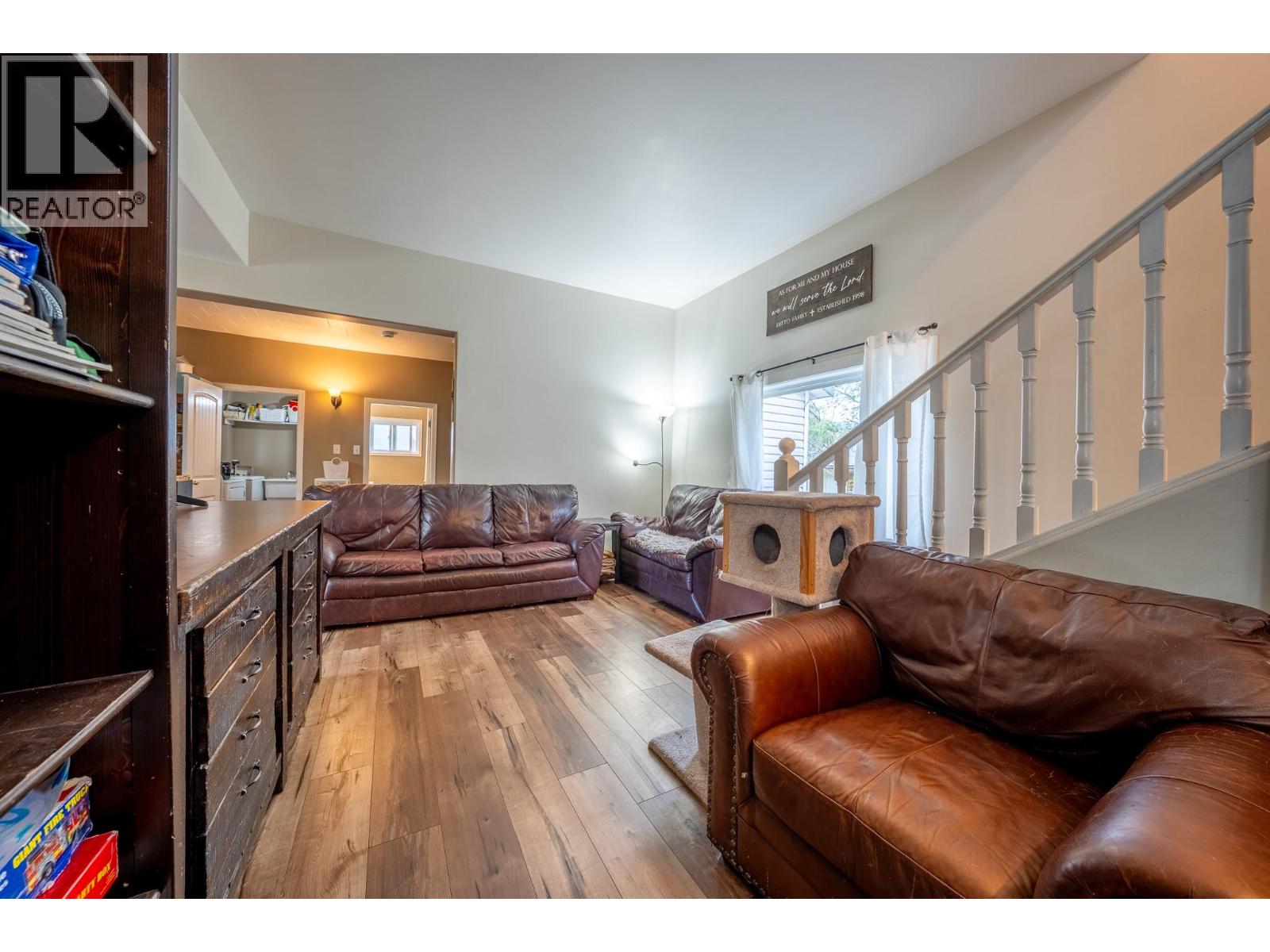 3190 Hall Frontage Road - 14