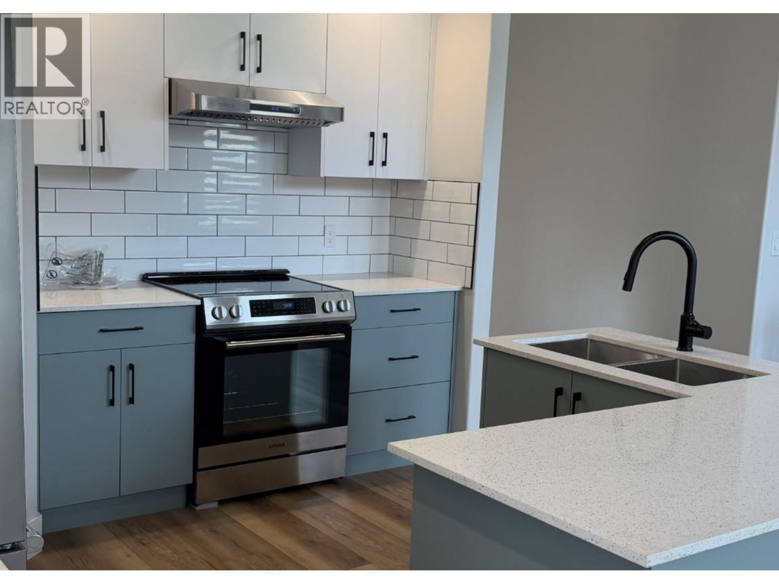 2620 Briarwood Avenue - 9