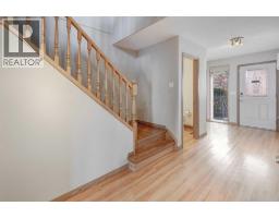 158 Saratoga Close Ne, Calgary, AB T1Y7A1 Photo 12