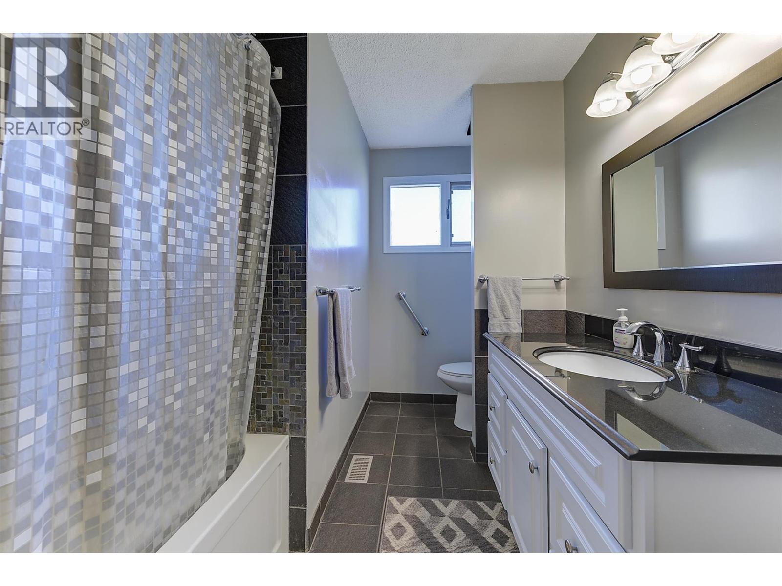 5451 Whelan Road, Kelowna