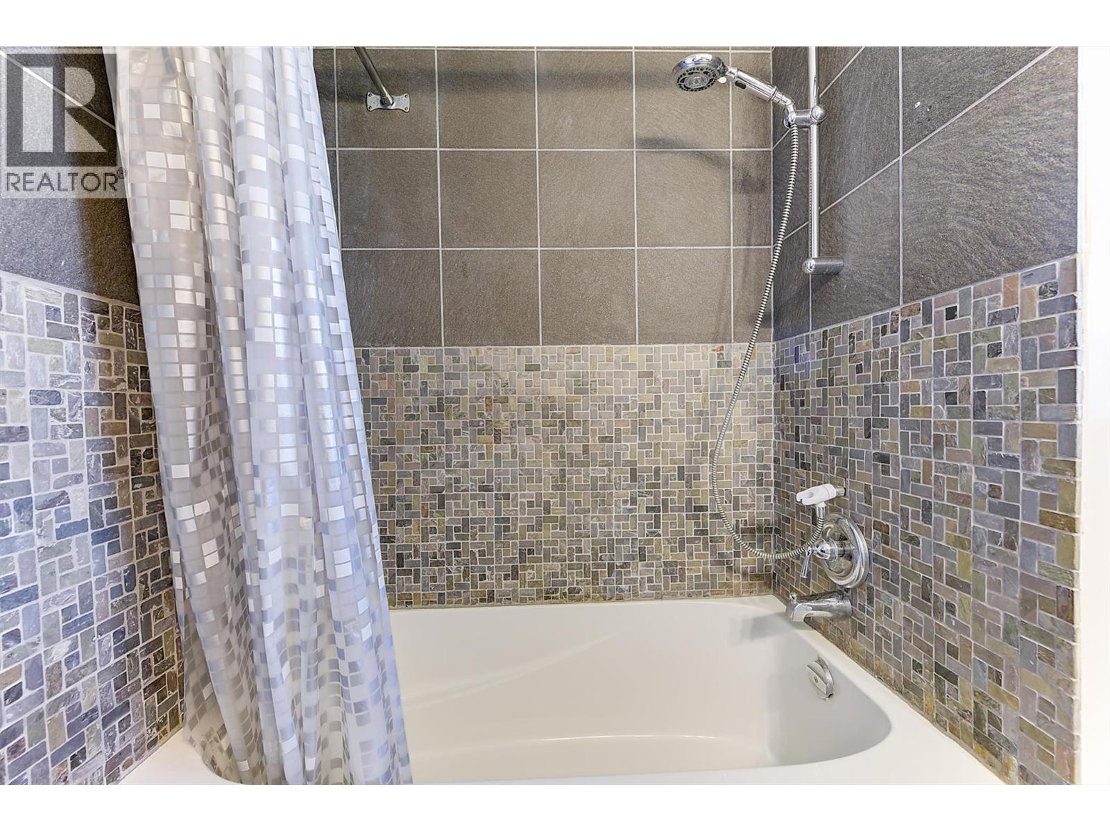 5451 Whelan Road, Kelowna