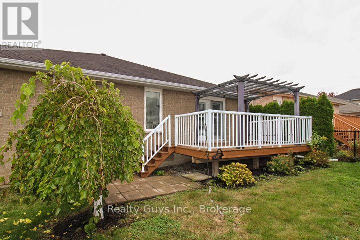 1682 KEPPLER CRESCENT, Peterborough (Monaghan Ward 2) — photo 5