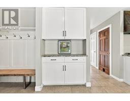 2174 Parkhill Drive, North Middlesex, ON N0M2K0 Photo 24