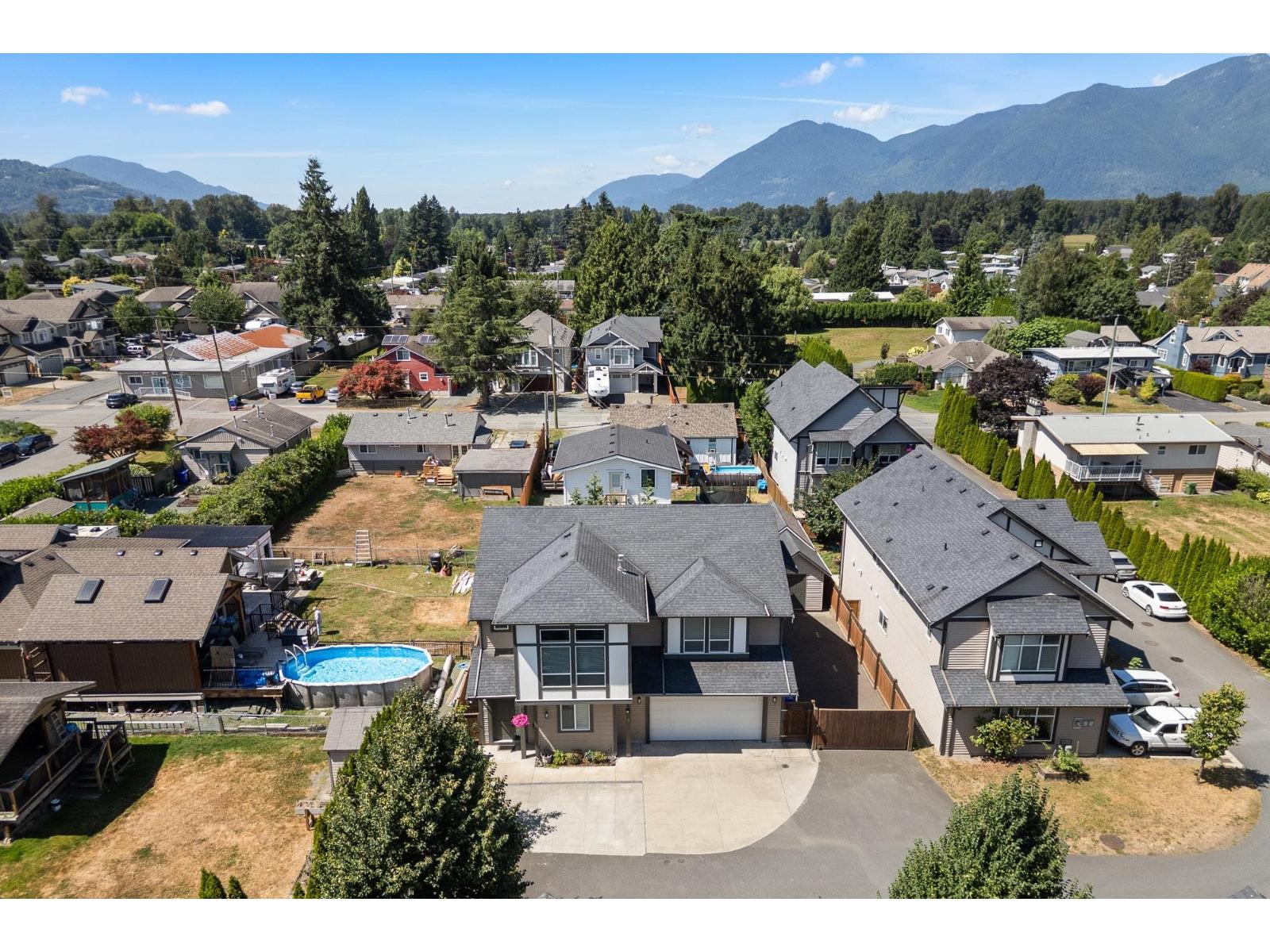 Photo of 3 10166 WILLIAMS ROAD, Fairfield Island 38