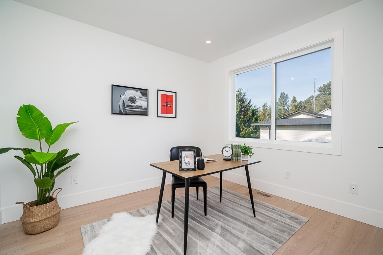 Photo of 101 17059 0 AVENUE 16