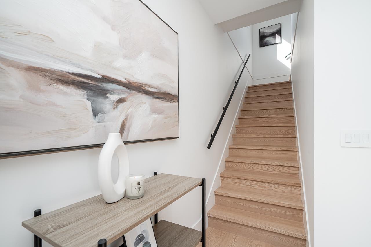 Photo of 101 17059 0 AVENUE 19