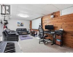 95 St Lawrence Crescent, Saskatoon, SK S7K1G6 Photo 32