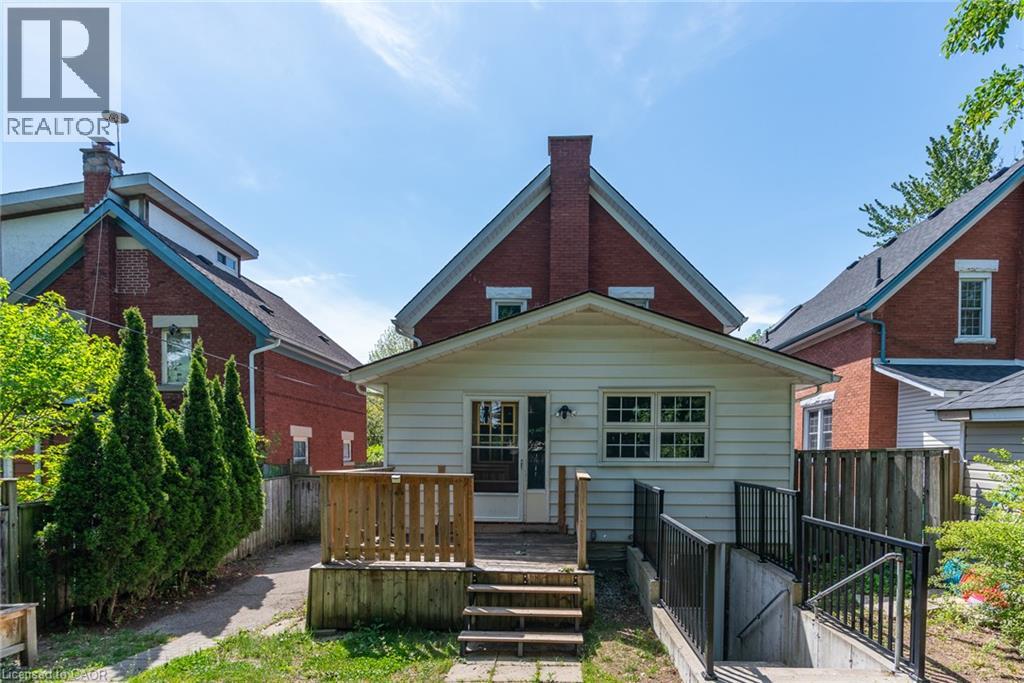 40 Woodland Avenue — photo 48
