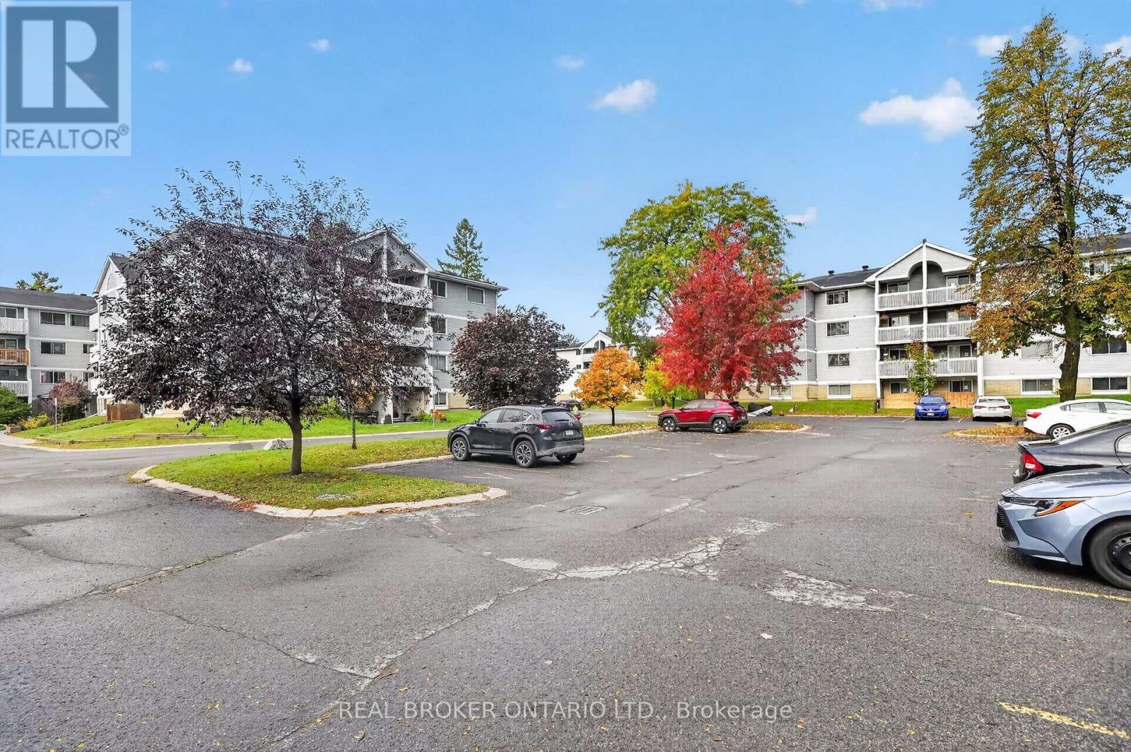 #118 216 VIEWMOUNT DRIVE - 21