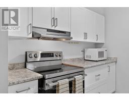 118 - 216 Viewmount Drive, Ottawa, ON K2E7X4 Photo 8