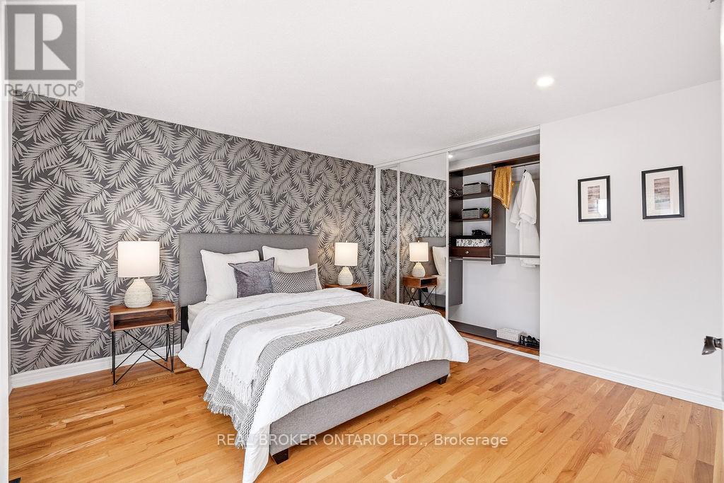 101 Queensline Drive — photo 20