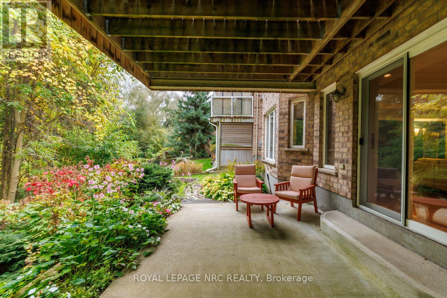 27 PARNELL ROAD, St. Catharines (Vine/Linwell) — photo 5