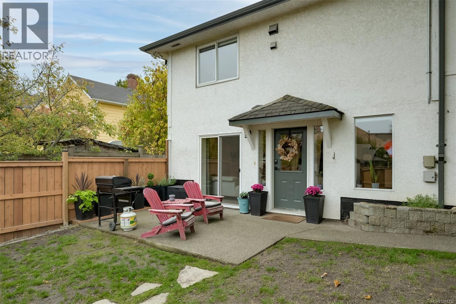 2207 Victor St - 27