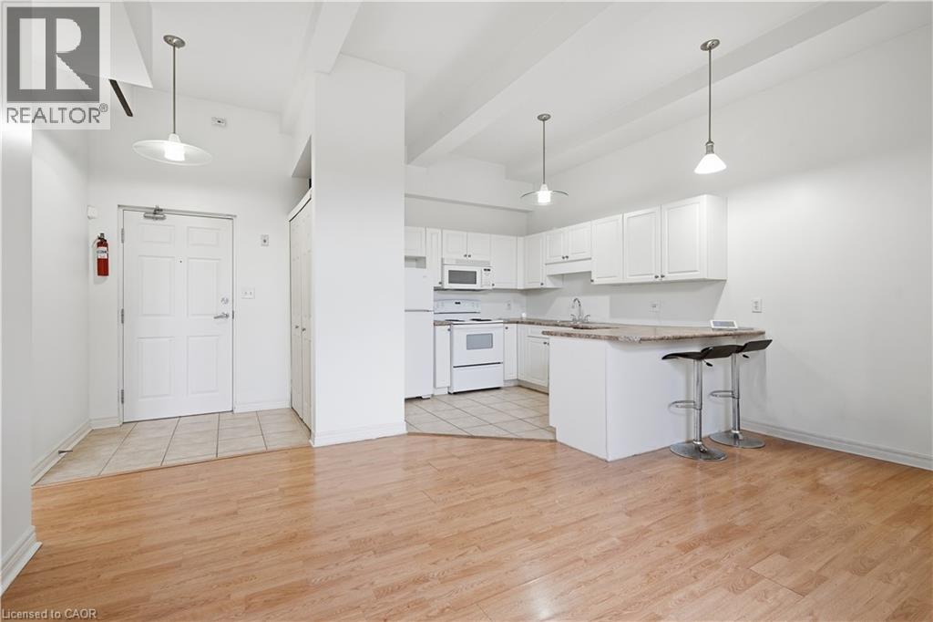 6365 DRUMMOND Road Unit# 105, Niagara Falls — photo 2