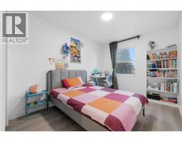 Bedroom - 11116 Southdale Road Sw, Calgary, AB T2W0X4 Photo 15