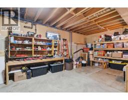 11116 Southdale Road Sw, Calgary, AB T2W0X4 Photo 28
