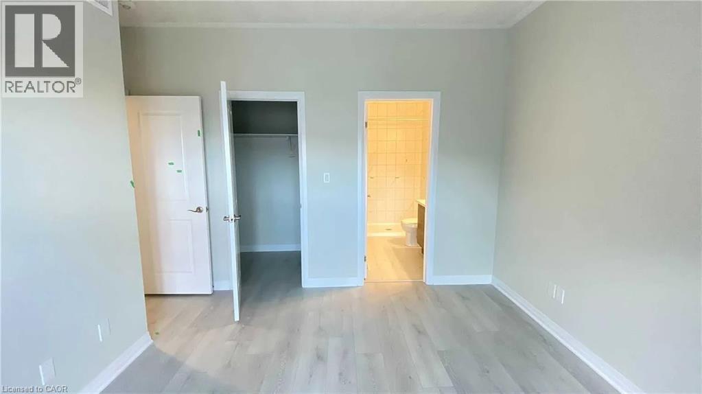25 Isherwood Avenue — photo 14