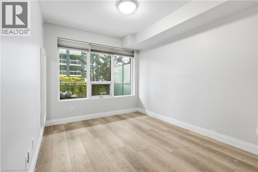 53 Arthur Street South — photo 16