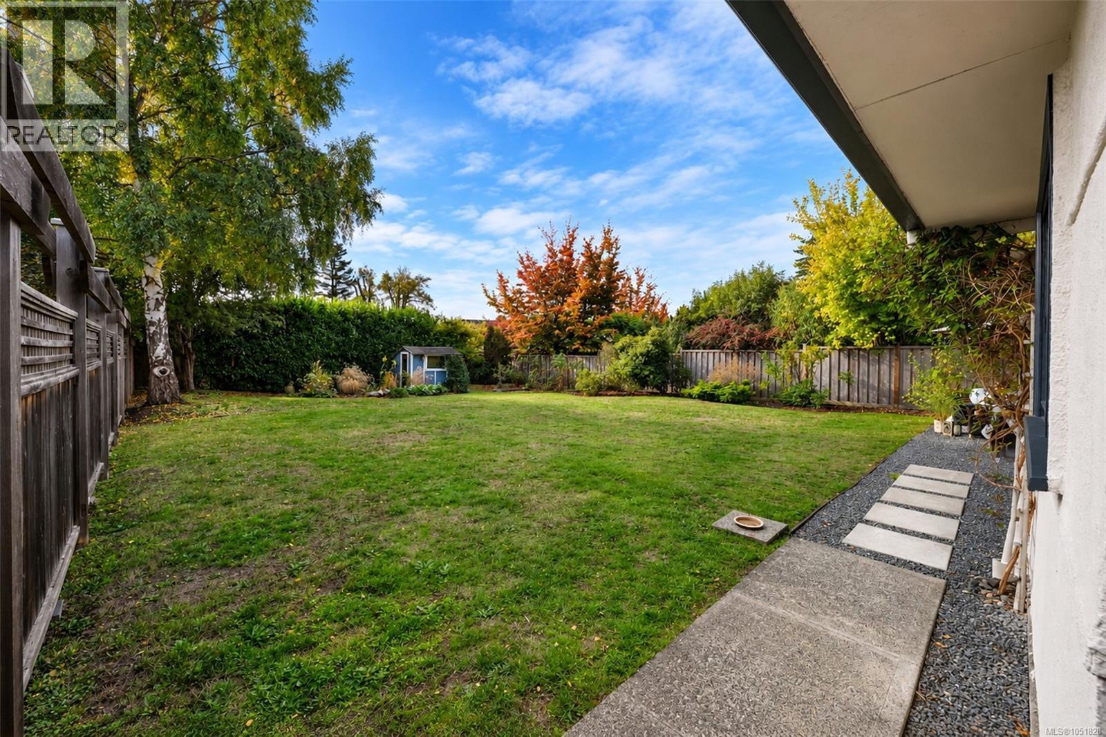 1635 Fairfield Rd - 45