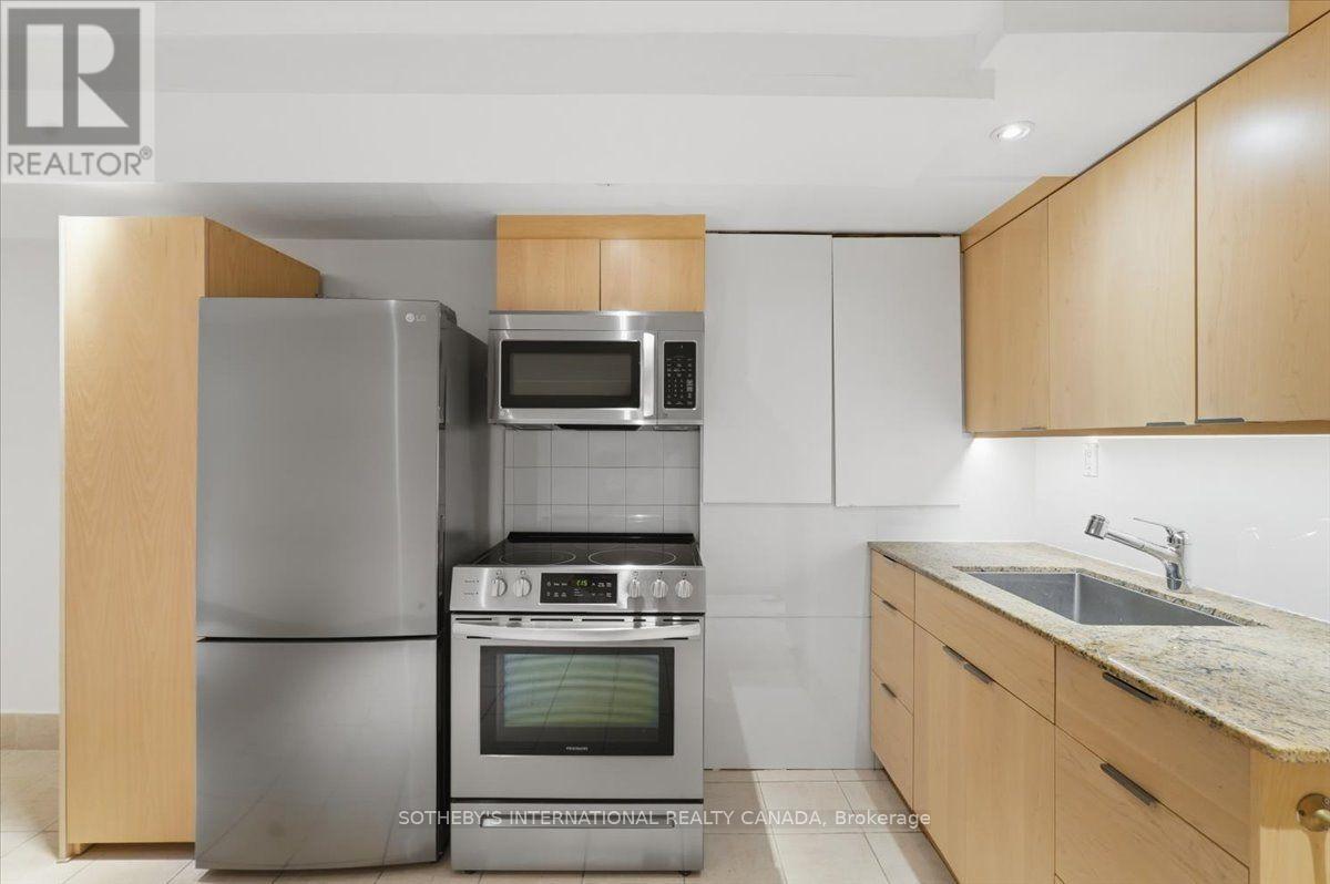 LOWER UNIT - 33 ROSE AVENUE, Toronto (Cabbagetown-South St. James Town) — photo 5
