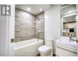 1806 - 39 Roehampton Avenue, Toronto, ON M4P0G1 Photo 7