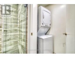 1806 - 39 Roehampton Avenue, Toronto, ON M4P0G1 Photo 9