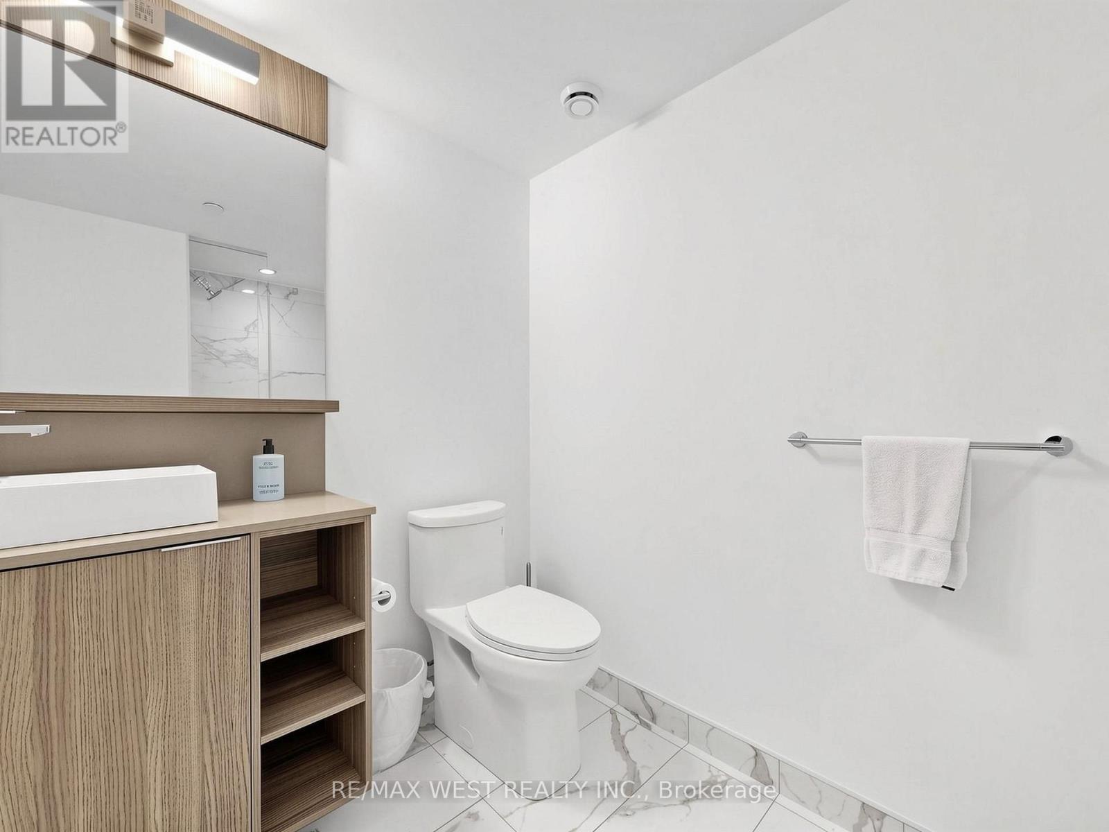 85 Wood Street — photo 27