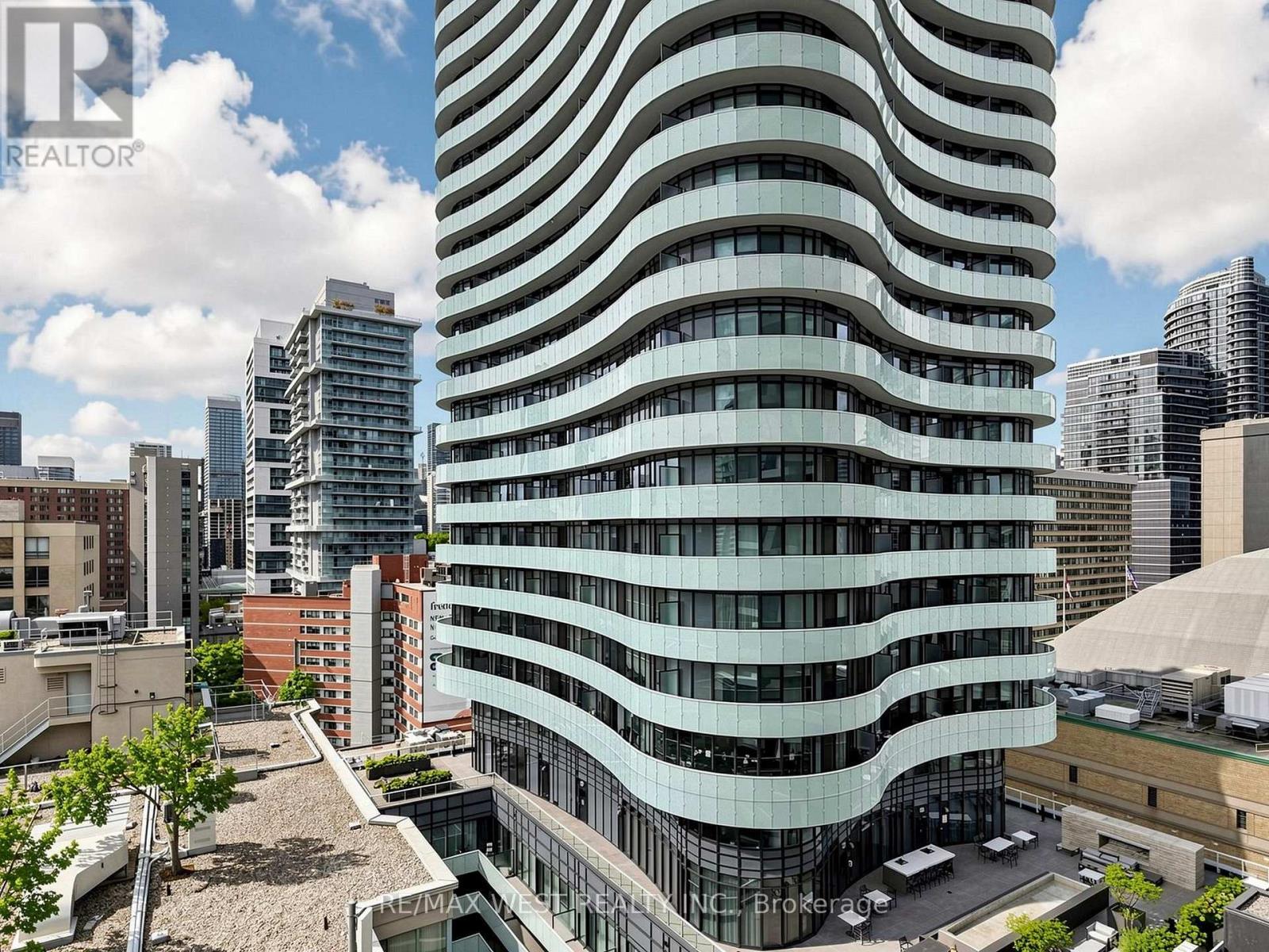 85 Wood Street — photo 35