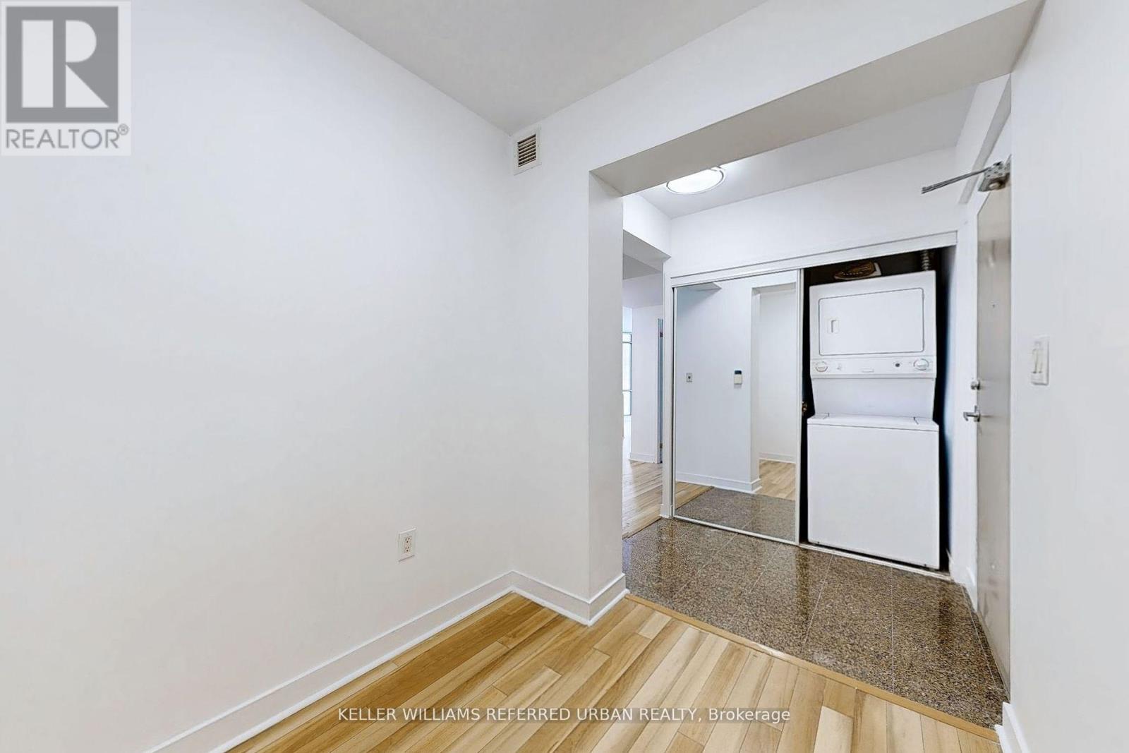 3 Navy Wharf Court — photo 18