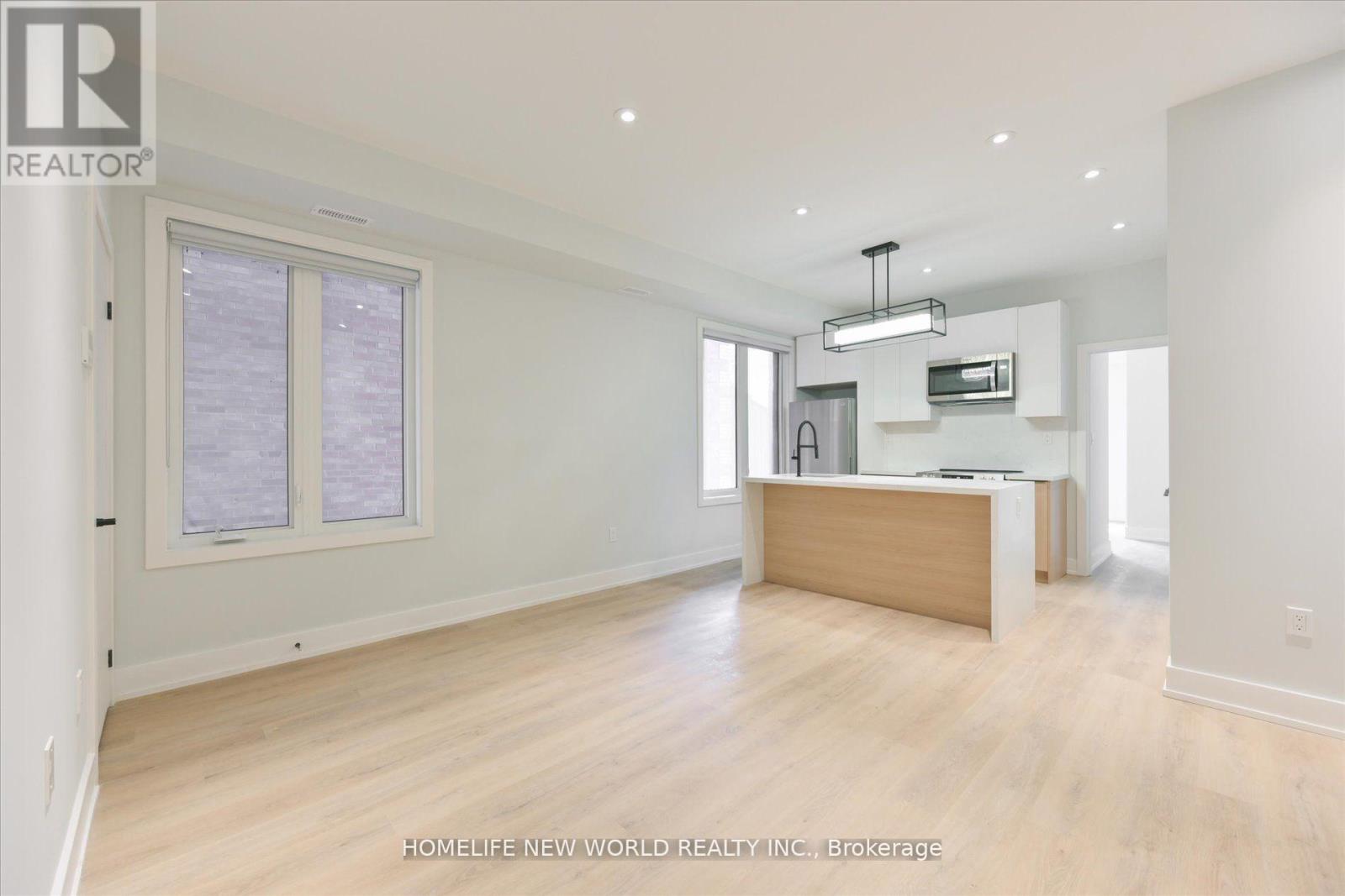 MAIN - 995 DUFFERIN DUFFERIN STREET, Toronto (Dufferin Grove) — photo 4