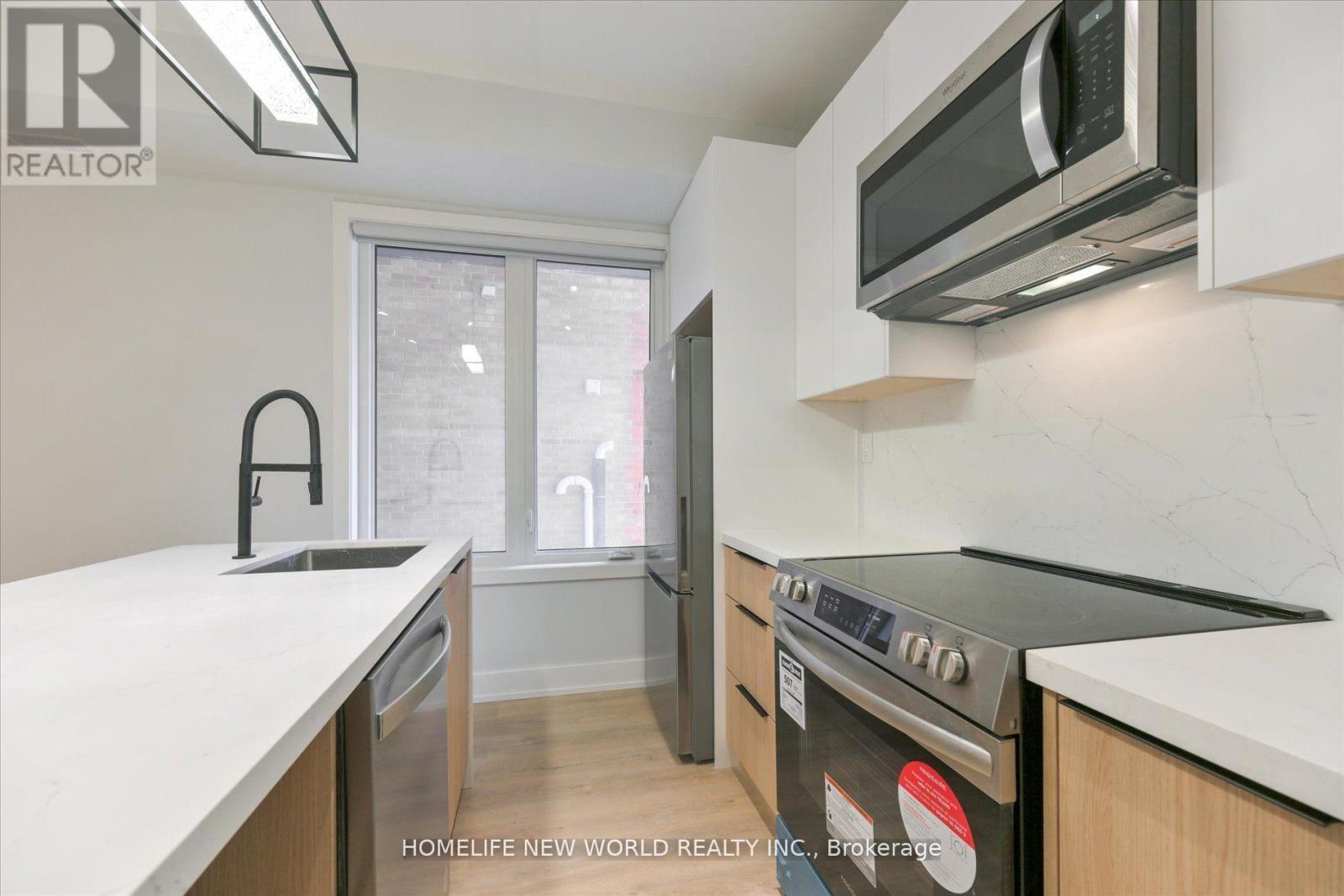 MAIN - 995 DUFFERIN DUFFERIN STREET, Toronto (Dufferin Grove) — photo 7