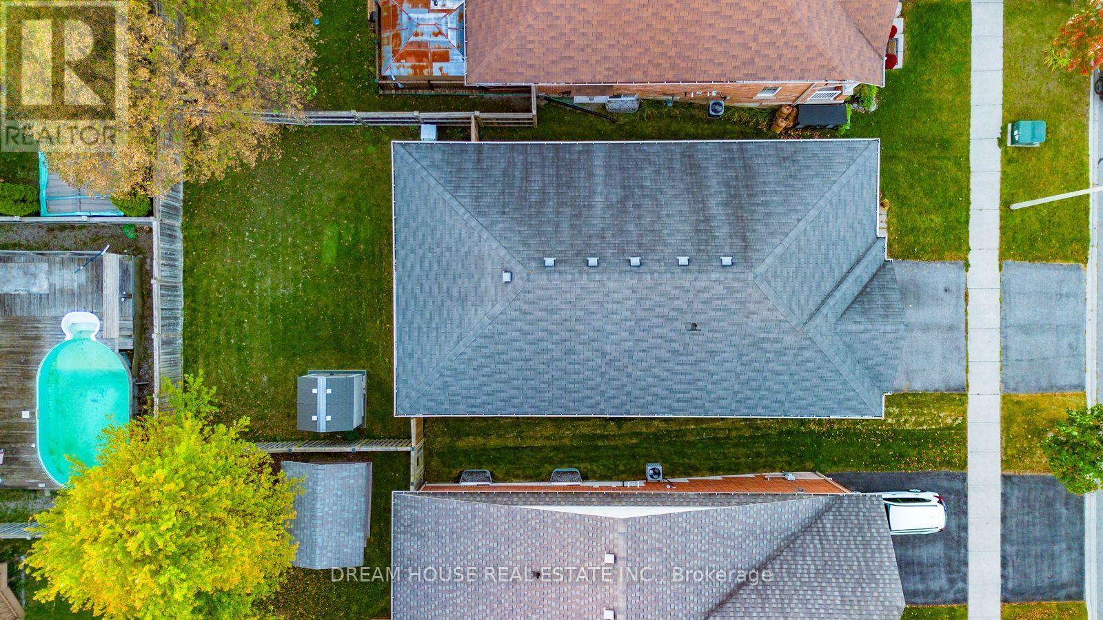 186 FENNING DRIVE - 29