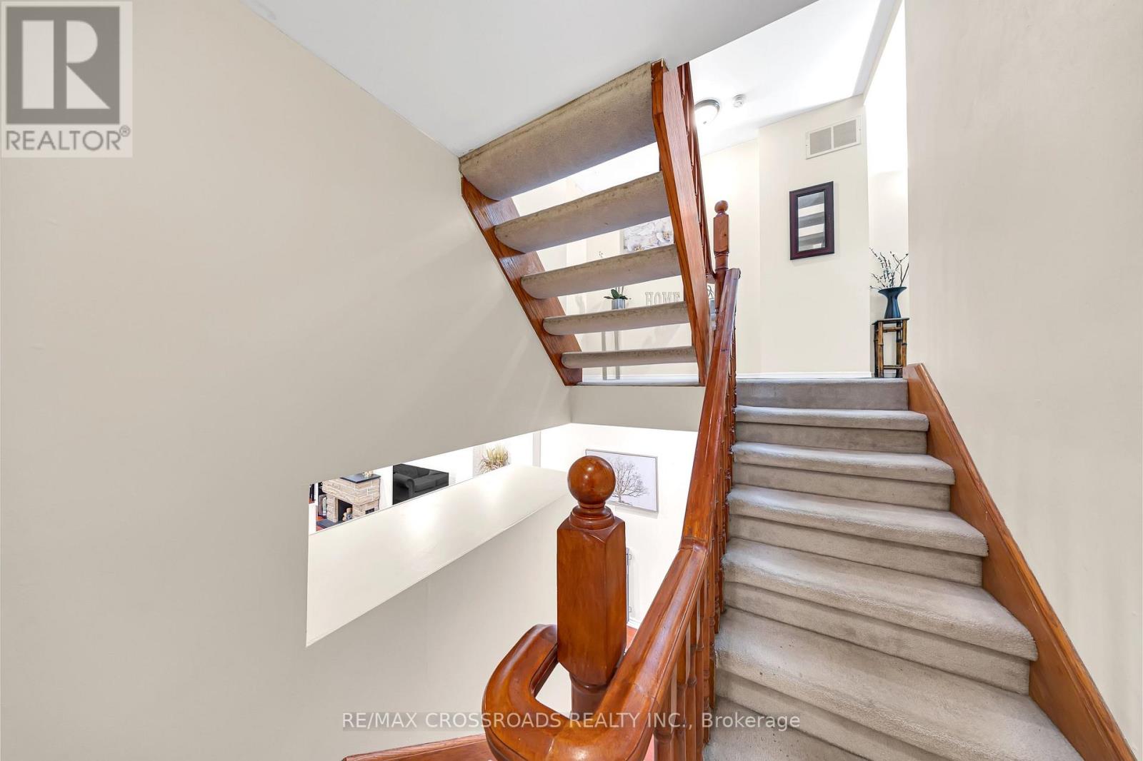 592A Danforth Road, Toronto, ON photo 19