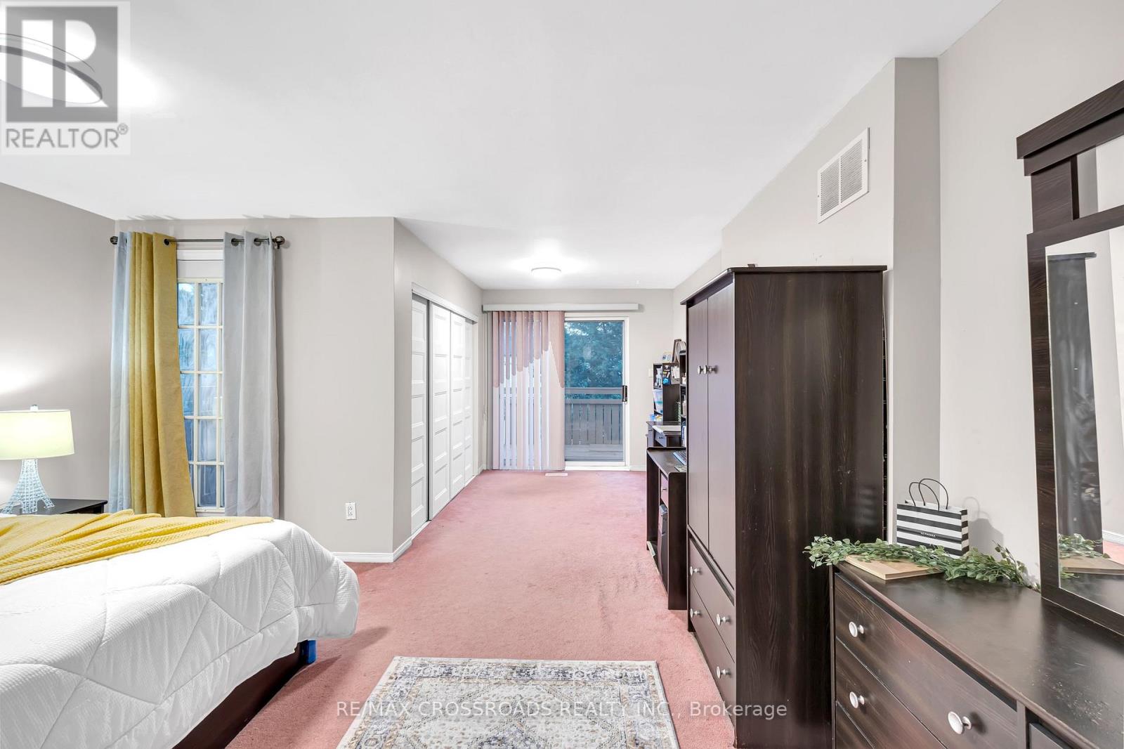 592A Danforth Road, Toronto, ON photo 26