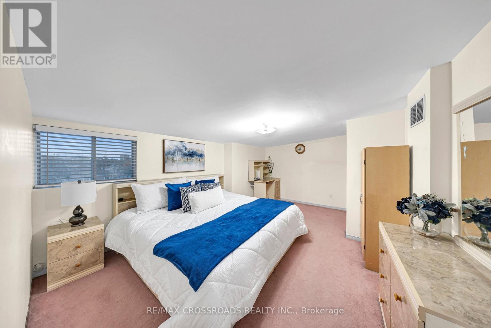 592A Danforth Road, Toronto, ON photo 32