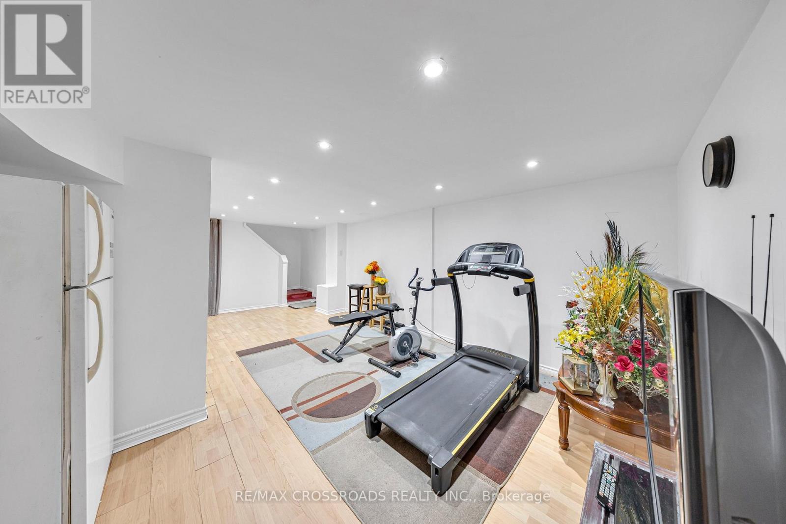 592A DANFORTH ROAD - 36