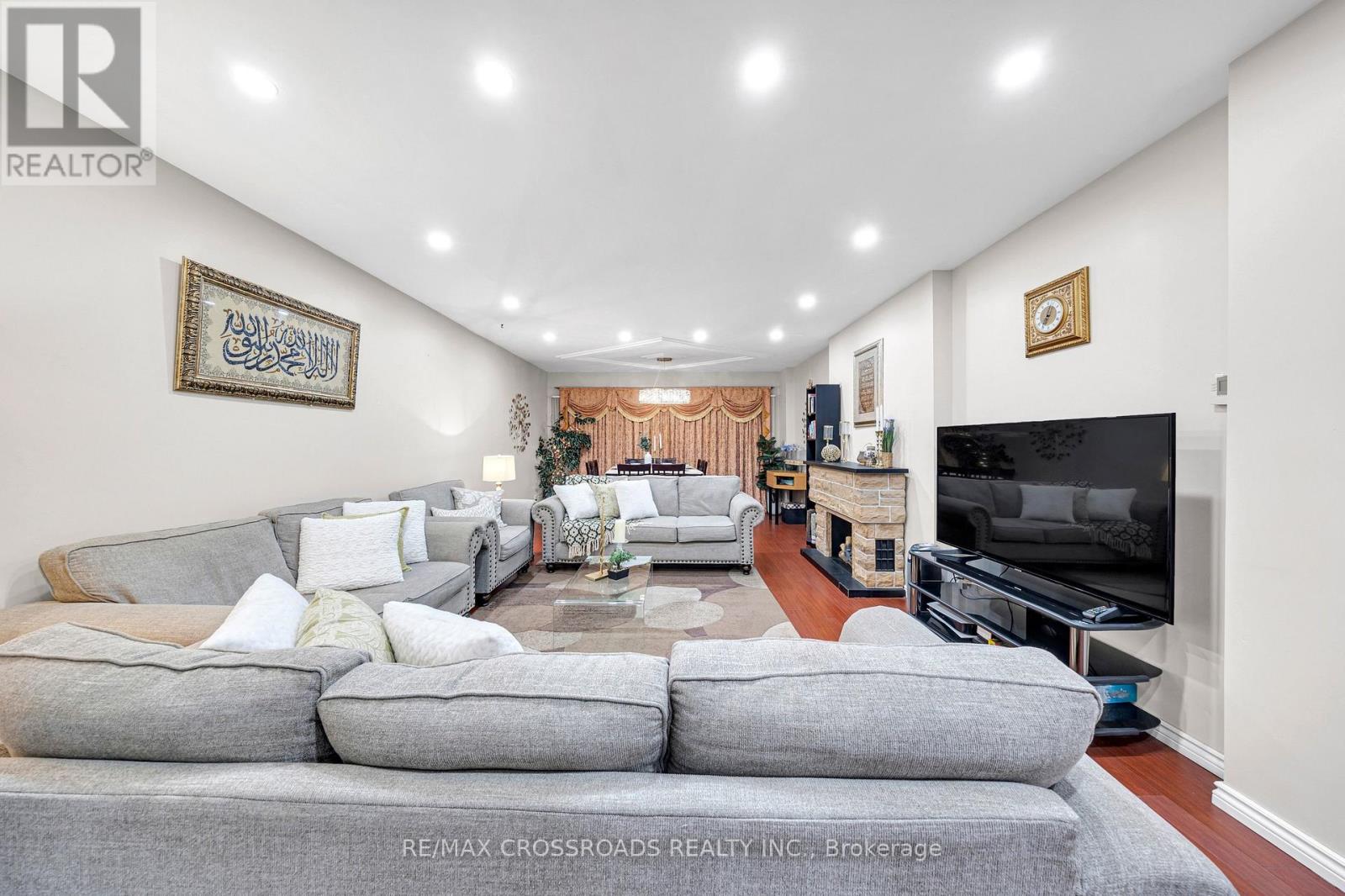 592A DANFORTH ROAD - 43
