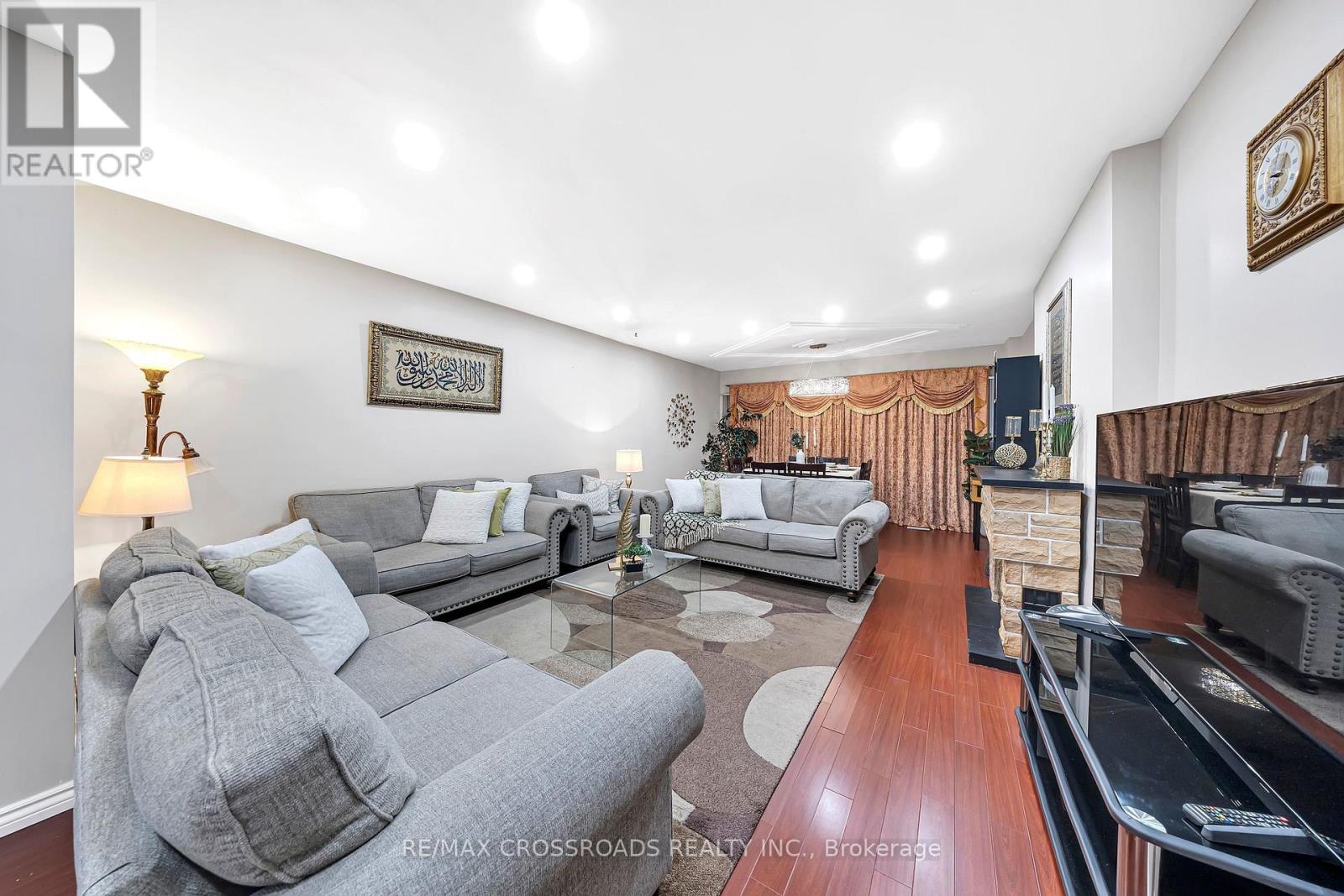 592A DANFORTH ROAD - 44