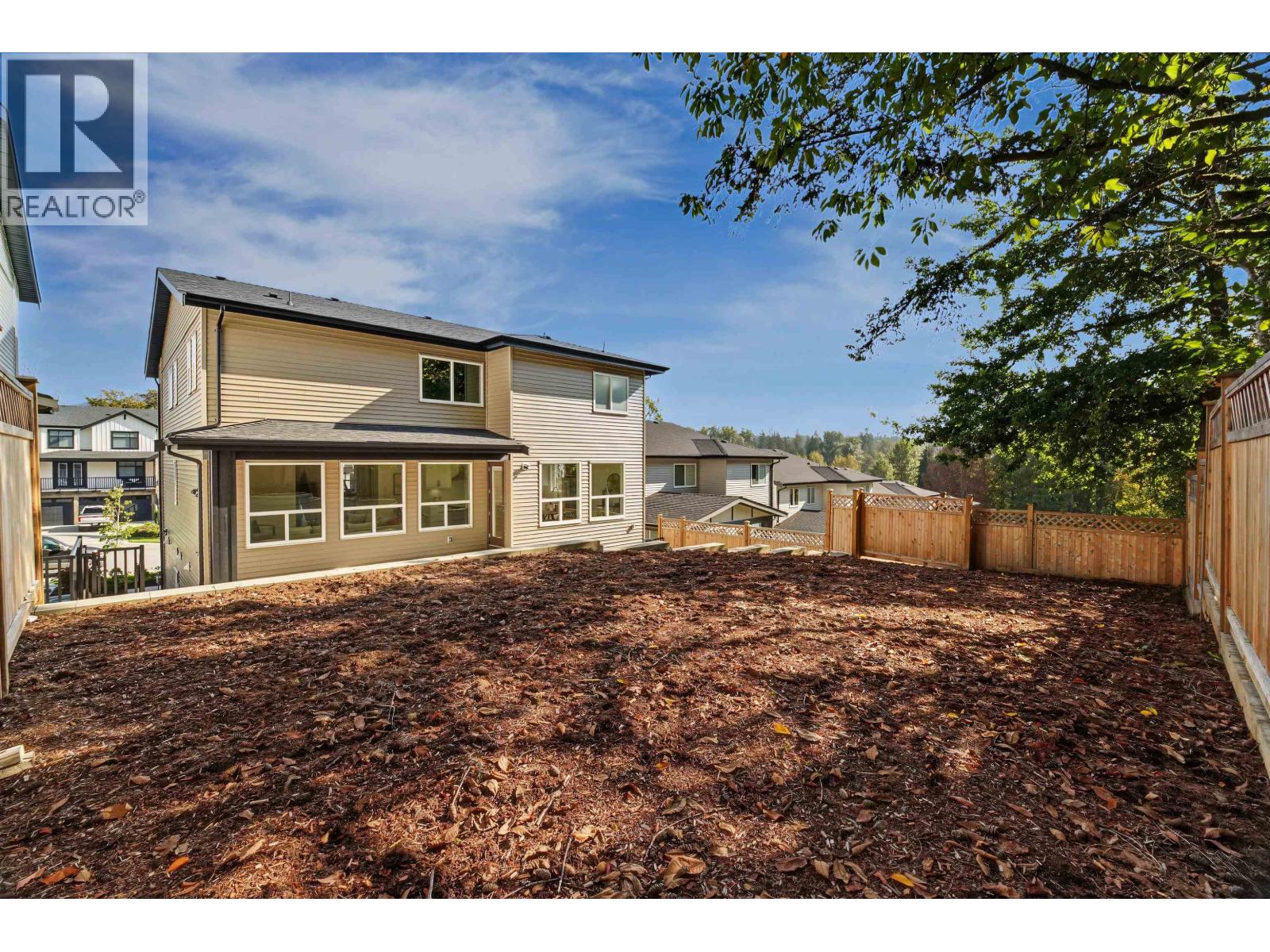 Photo of 11077 241A STREET 39