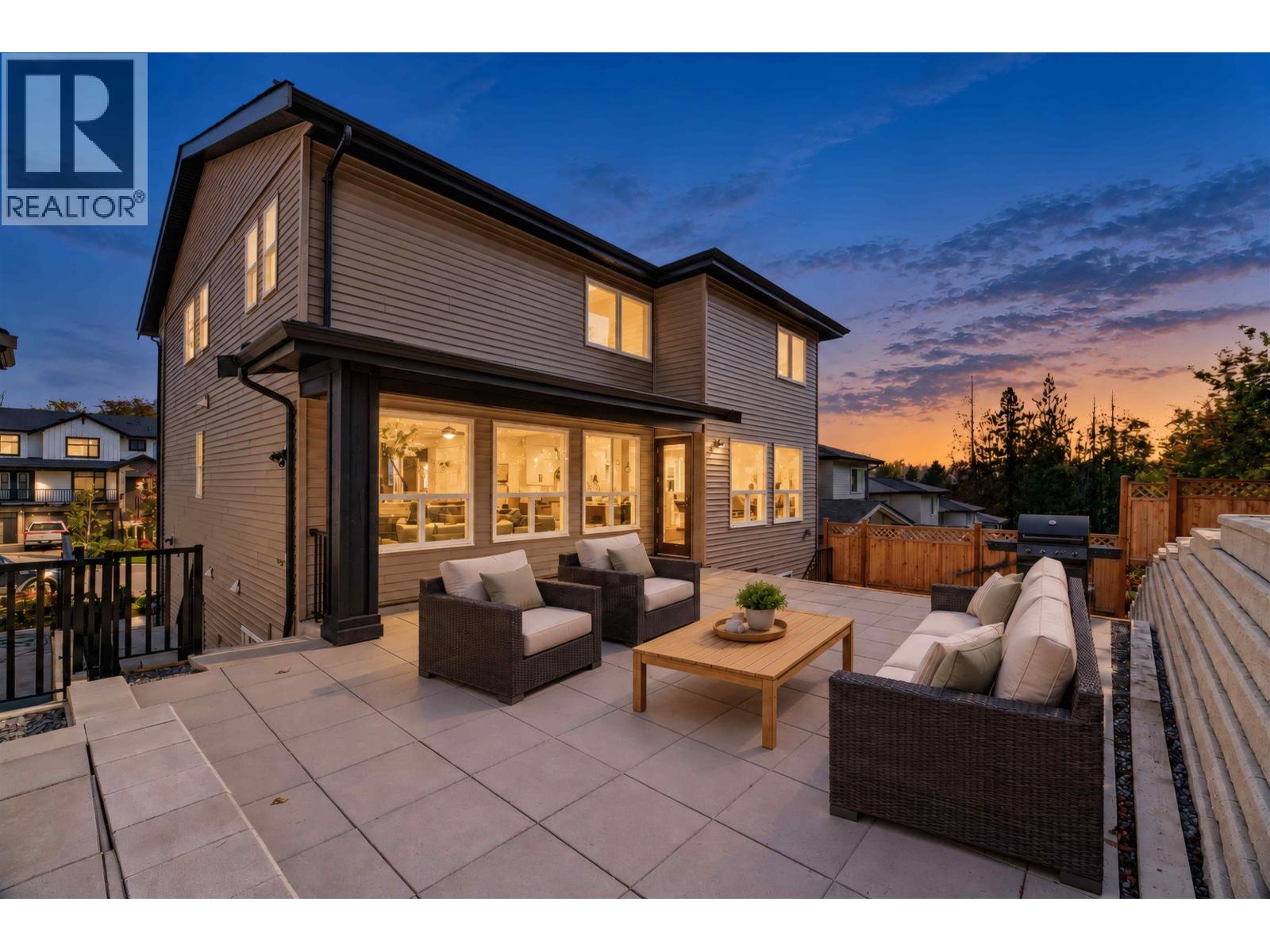 Photo of 11077 241A STREET 40