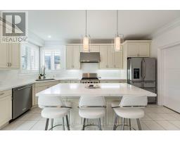 13 Vista Drive, Bradford West Gwillimbury, ON L3Z0B6 Photo 19