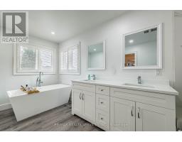 13 Vista Drive, Bradford West Gwillimbury, ON L3Z0B6 Photo 31