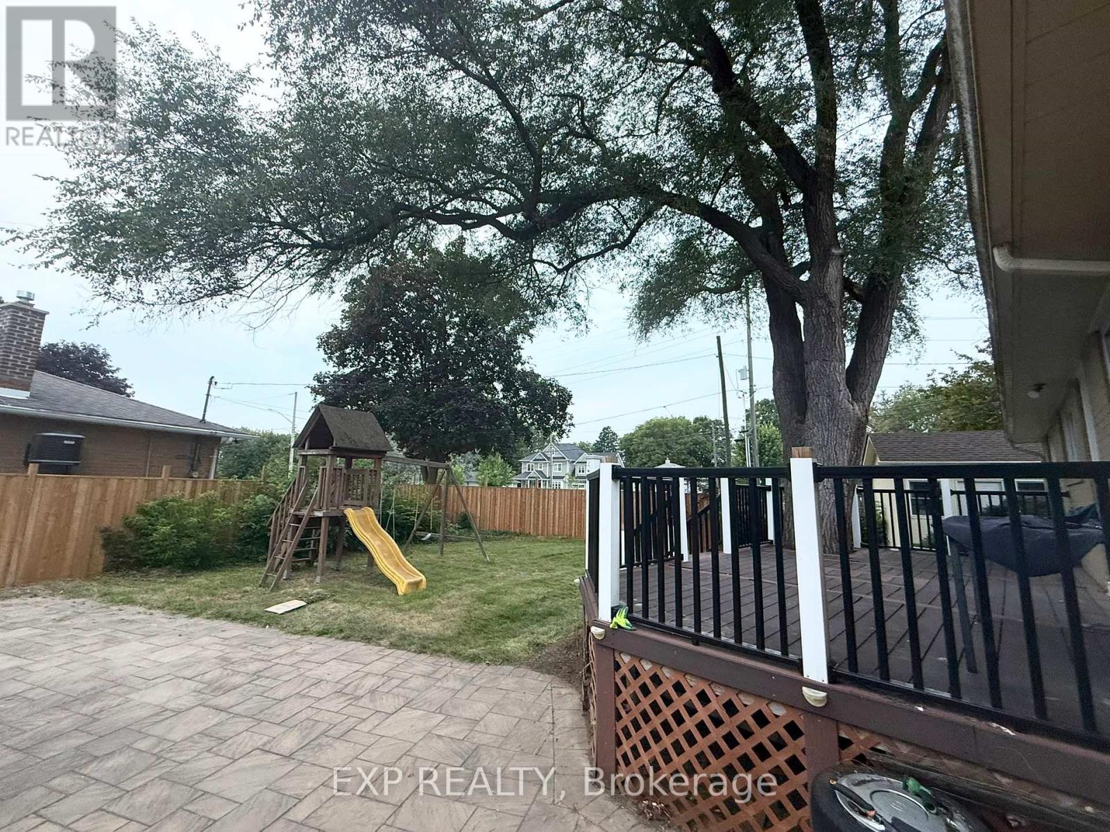 12376 Tenth Line — photo 25