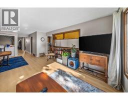 2658 11 Avenue Se, Calgary, AB T2A0E3 Photo 13
