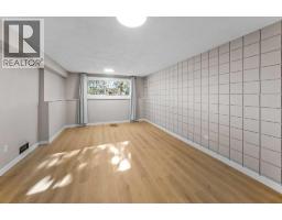 2658 11 Avenue Se, Calgary, AB T2A0E3 Photo 14