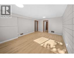 2658 11 Avenue Se, Calgary, AB T2A0E3 Photo 37