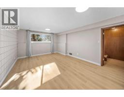 2658 11 Avenue Se, Calgary, AB T2A0E3 Photo 38