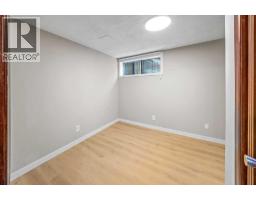 2658 11 Avenue Se, Calgary, AB T2A0E3 Photo 41