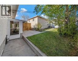 2658 11 Avenue Se, Calgary, AB T2A0E3 Photo 48